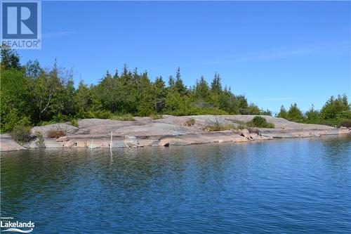 A 464 Island, Pointe Au Baril, ON 
