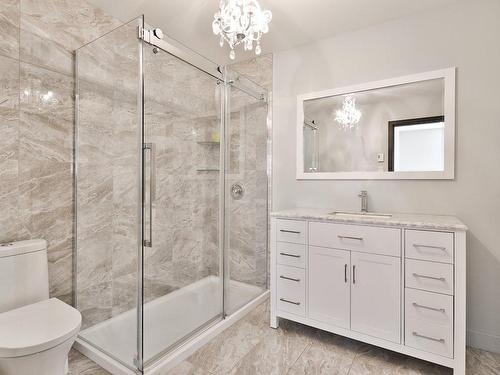 Salle de bains - 3871 Rue Dugué, Longueuil (Saint-Hubert), QC - Indoor Photo Showing Bathroom