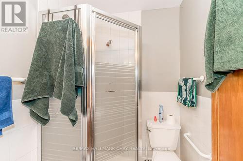 1125 Woodland Dr, Oro-Medonte, ON - Indoor Photo Showing Bathroom