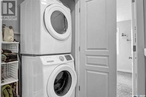 806 Grove Avenue, Saskatchewan Beach, SK - Indoor Photo Showing Laundry Room