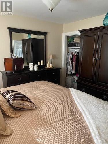 104 Main Street, Horwood, NL - Indoor Photo Showing Bedroom