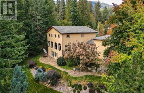 3179 Heddle  Road, Nelson, BC - Outdoor