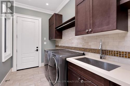 505 Morrison Rd, Kitchener, ON - Indoor Photo Showing Laundry Room