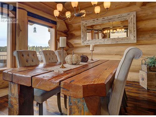 3078 Dog Creek Road, Williams Lake, BC - Indoor Photo Showing Dining Room