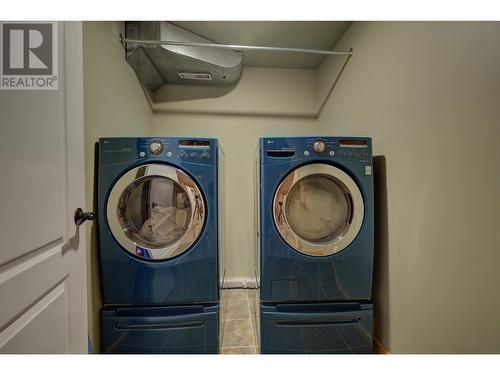 3078 Dog Creek Road, Williams Lake, BC - Indoor Photo Showing Laundry Room