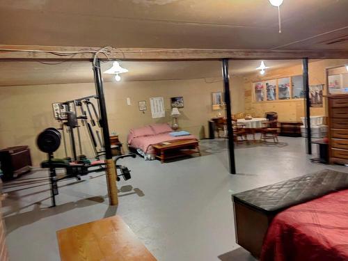 Family room - 27 Mtée Bellevue, Matapédia, QC - Indoor Photo Showing Gym Room