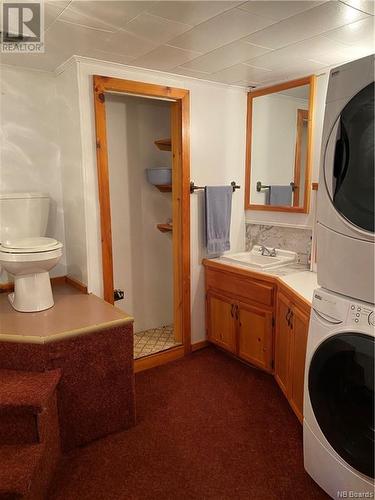 27 Hill Street, St. Stephen, NB - Indoor Photo Showing Laundry Room