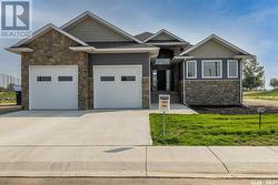 228 Cypress POINT  Swift Current, SK S9H 5S8