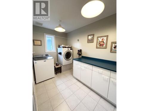 1881 Graham Avenue, Prince Rupert, BC - Indoor Photo Showing Laundry Room
