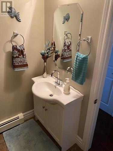 12 Juniper Drive, Lewisporte, NL - Indoor Photo Showing Bathroom