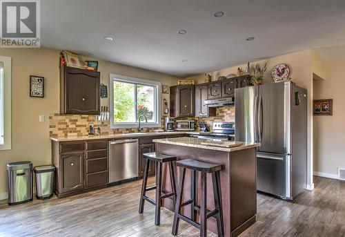 2611 Highway 6, Lumby, BC - Indoor Photo Showing Kitchen