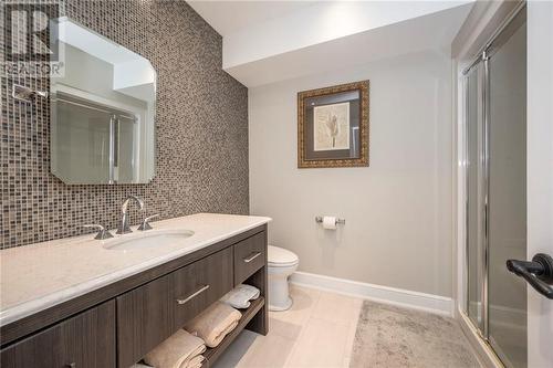 21550 Fernwood Drive, Bainsville, ON - Indoor Photo Showing Bathroom