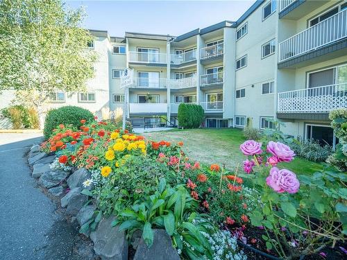 206-3040 Pine St, Chemainus, BC - Outdoor With Balcony