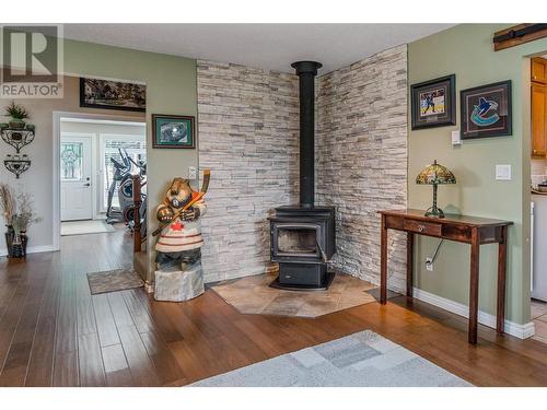 3961 20 Avenue Se, Salmon Arm, BC - Indoor Photo Showing Other Room With Fireplace