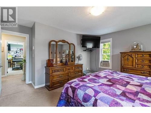 3961 20 Avenue Se, Salmon Arm, BC - Indoor Photo Showing Bedroom