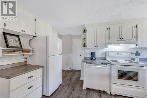 6 Brousseau Road, Alban, ON - Indoor Photo Showing Kitchen