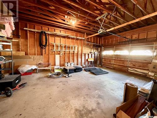 217 4Th Avenue, Whitewood, SK - Indoor Photo Showing Garage