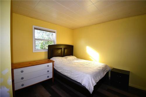 955 St Clare Street, Birtle, MB - Indoor Photo Showing Bedroom
