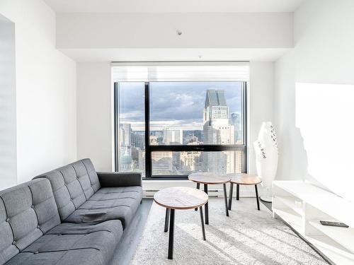 Salon - 3701-1288 Av. Des Canadiens-De-Montréal, Montréal (Ville-Marie), QC - Indoor Photo Showing Living Room