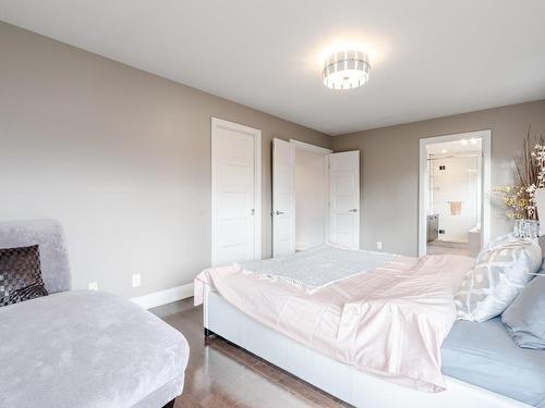 Chambre Ã  coucher principale - 2355 Rue Des Saturnies, Saint-Bruno-De-Montarville, QC - Indoor Photo Showing Bedroom