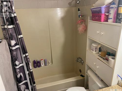 304 15 Barr Street, Regina, SK - Indoor Photo Showing Bathroom