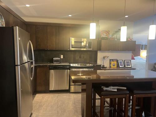 109 - 400 Stemwinder Drive, Kimberley, BC - Indoor Photo Showing Kitchen With Upgraded Kitchen