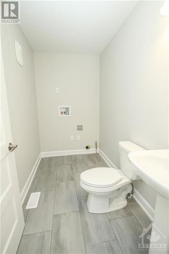 777 Walton Street, Cornwall, ON - Indoor Photo Showing Bathroom