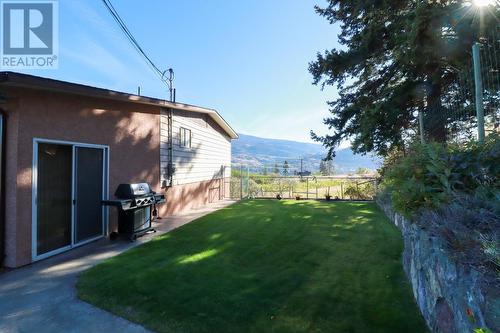 516 Linden Avenue, Kaleden, BC - Outdoor With Deck Patio Veranda