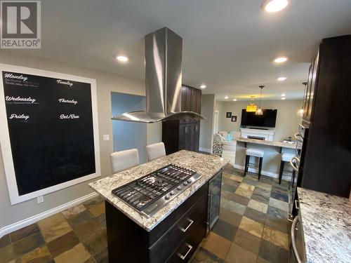 10701 Cyprus Court, Dawson Creek, BC - Indoor Photo Showing Kitchen