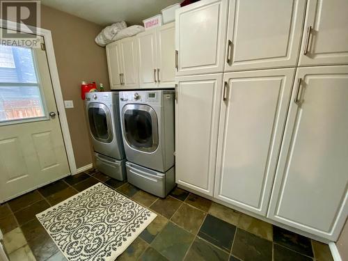 10701 Cyprus Court, Dawson Creek, BC - Indoor Photo Showing Laundry Room