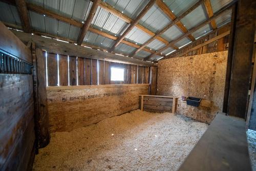 9656 Clearview Road, Cranbrook, BC - Indoor Photo Showing Basement