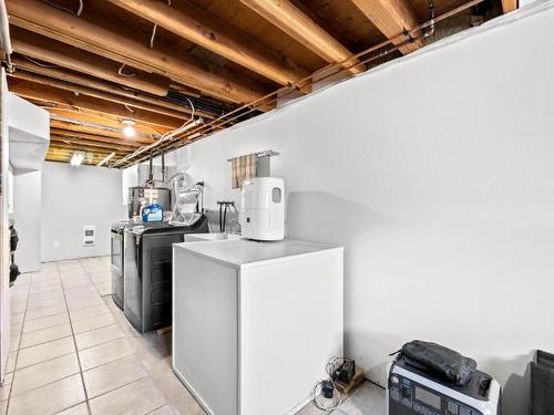 245 Phillips Road, Clearwater, BC - Indoor Photo Showing Laundry Room