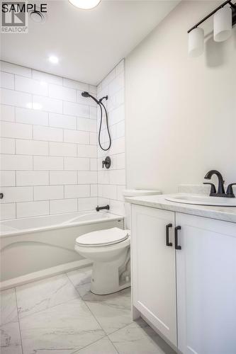 6 Salmonier Line, Holyrood, NL - Indoor Photo Showing Bathroom