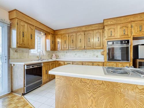 Cuisine - 139 Boul. De L'Assomption, Repentigny (Repentigny), QC - Indoor Photo Showing Kitchen With Double Sink