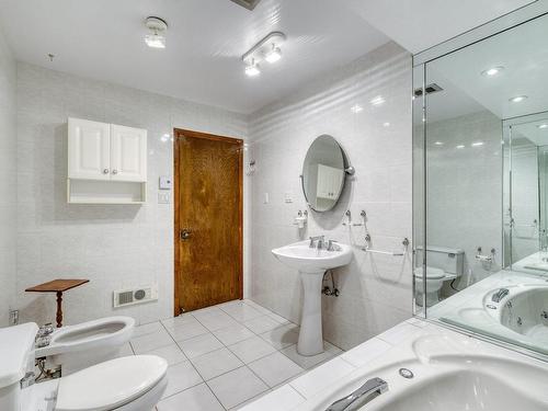 Salle de bains - 139 Boul. De L'Assomption, Repentigny (Repentigny), QC - Indoor Photo Showing Bathroom