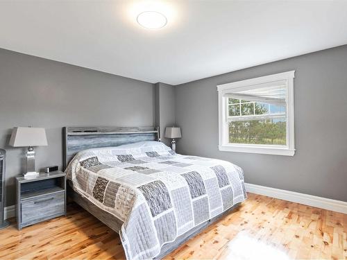 718 Greenhill Road, Newport, NS 