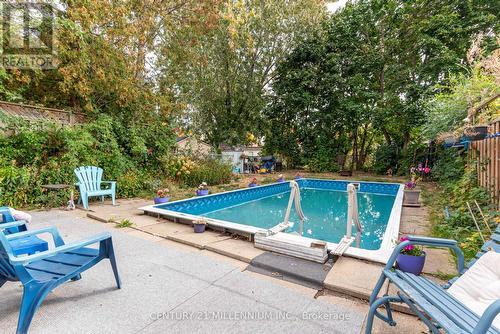 6872 Darcel Ave, Mississauga, ON - Outdoor With In Ground Pool With Deck Patio Veranda With Backyard