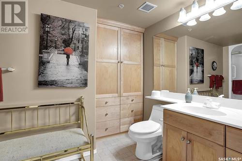 449 3631 Albert Street, Regina, SK - Indoor Photo Showing Bathroom