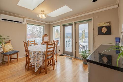 814 13Th Street, Invermere, BC - Indoor Photo Showing Dining Room