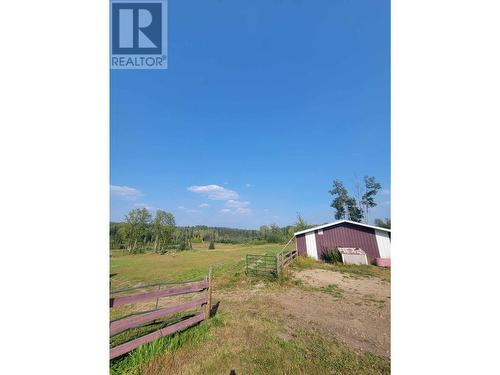 3875 Bedell Drive, Chetwynd, BC - Outdoor