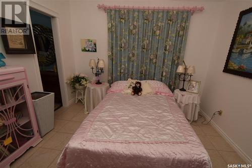 206 Richard Street, Manitou Beach, SK - Indoor Photo Showing Bedroom