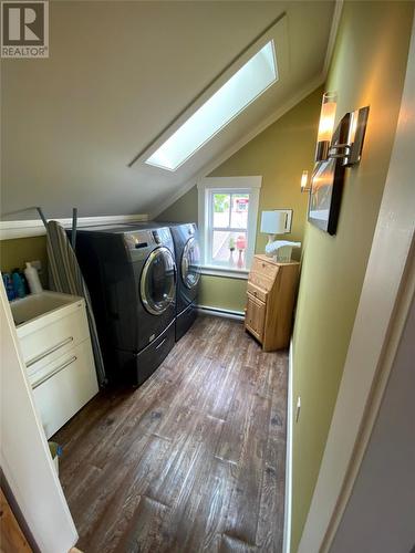 78 Bayview Road, Springdale, NL - Indoor Photo Showing Laundry Room