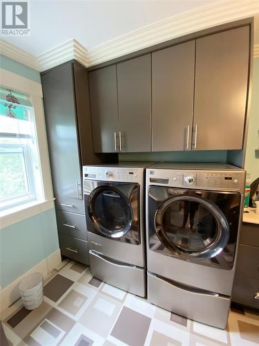 148 Grenfell Heights, Grand Falls-Windsor, NL - Indoor Photo Showing Laundry Room