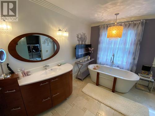 148 Grenfell Heights, Grand Falls-Windsor, NL - Indoor Photo Showing Bathroom