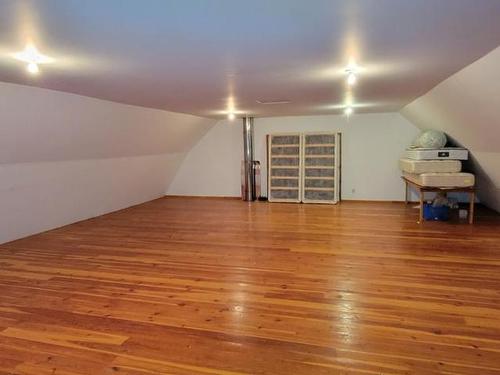 2200 Yellowhead Highway S, Clearwater, BC - Indoor Photo Showing Other Room