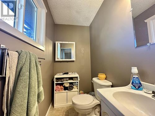 115 Murray Street, Fraser Lake, BC - Indoor Photo Showing Bathroom