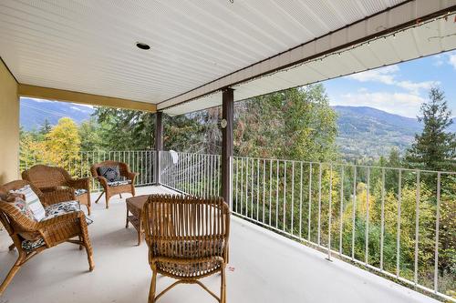 16155 Seymour Road, Crawford Bay, BC - Outdoor With Deck Patio Veranda With Exterior