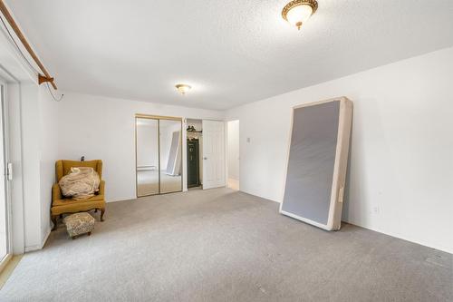 16155 Seymour Road, Crawford Bay, BC - Indoor Photo Showing Other Room