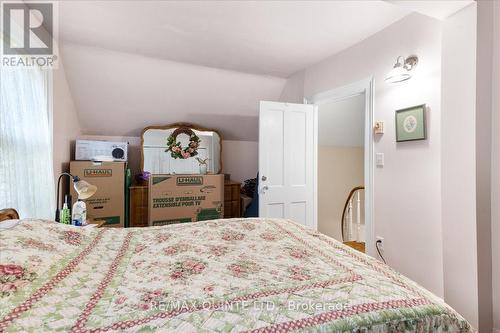 370 Main Street, Prince Edward County, ON - Indoor Photo Showing Bedroom