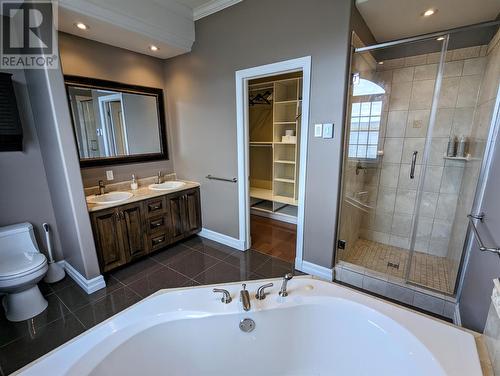 31 Tipping Drive, Pasadena, NL - Indoor Photo Showing Bathroom